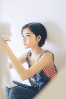 比基尼泳衣三角